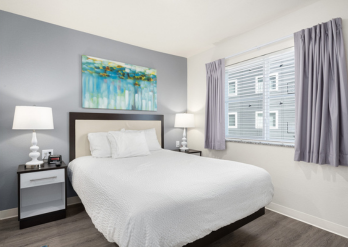 Image of hotel room at Waterwalk Hotel